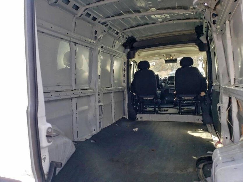 2025 RAM Promaster Image 6