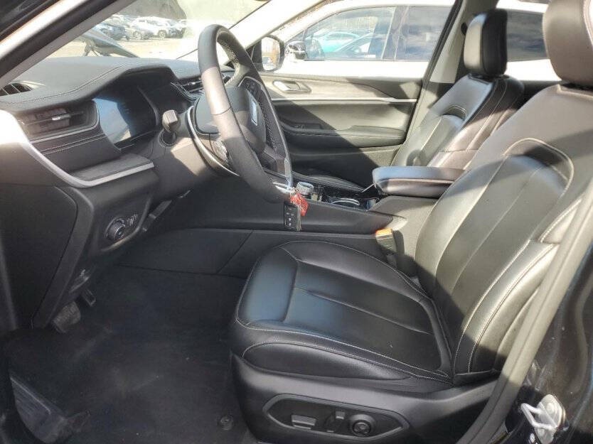 2023 Jeep Grand Cherokee Image 5