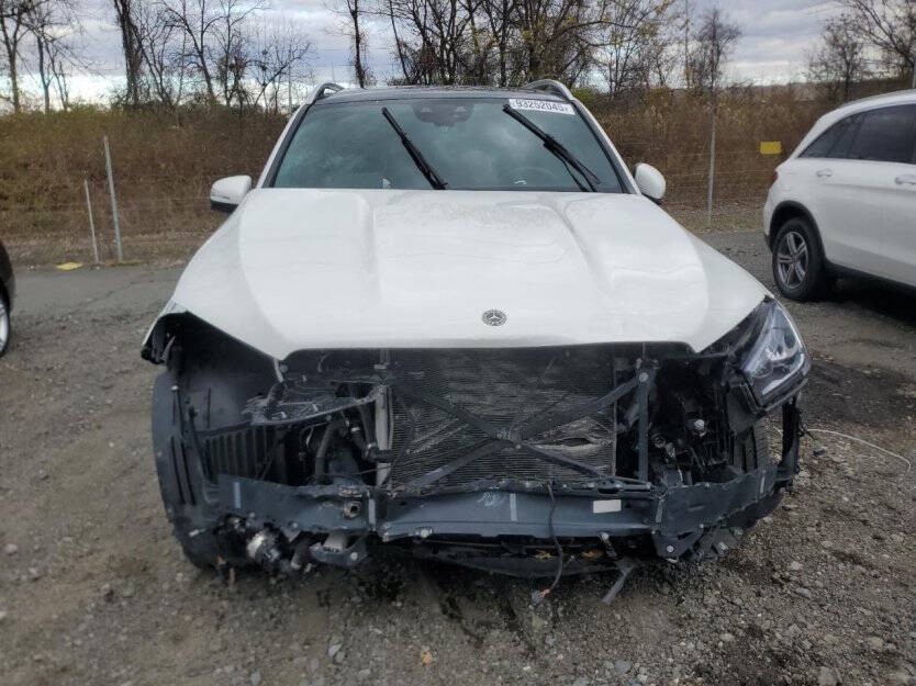 2024 Mercedes-Benz GLE-Class Image 2