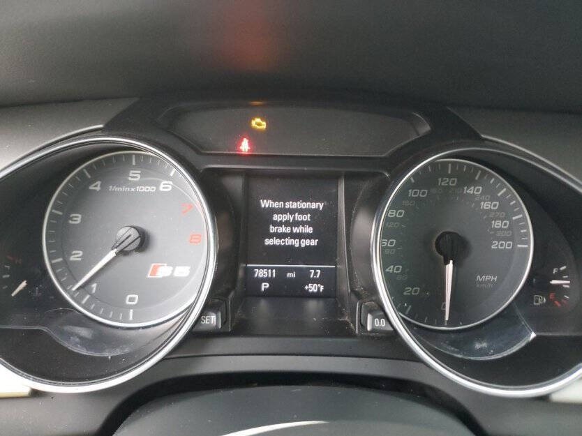 2011 Audi S5 Image 8