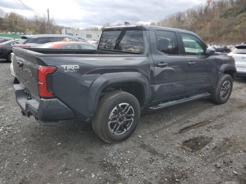 2024 Toyota Tacoma Image 5