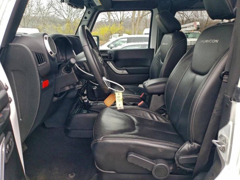 2017 Jeep Wrangler Image 6