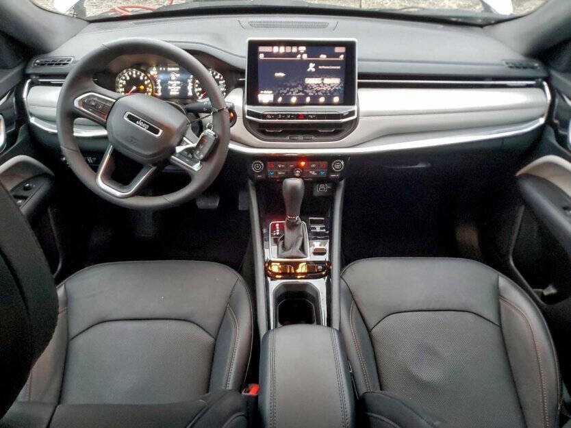 2023 Jeep Compass Image 7