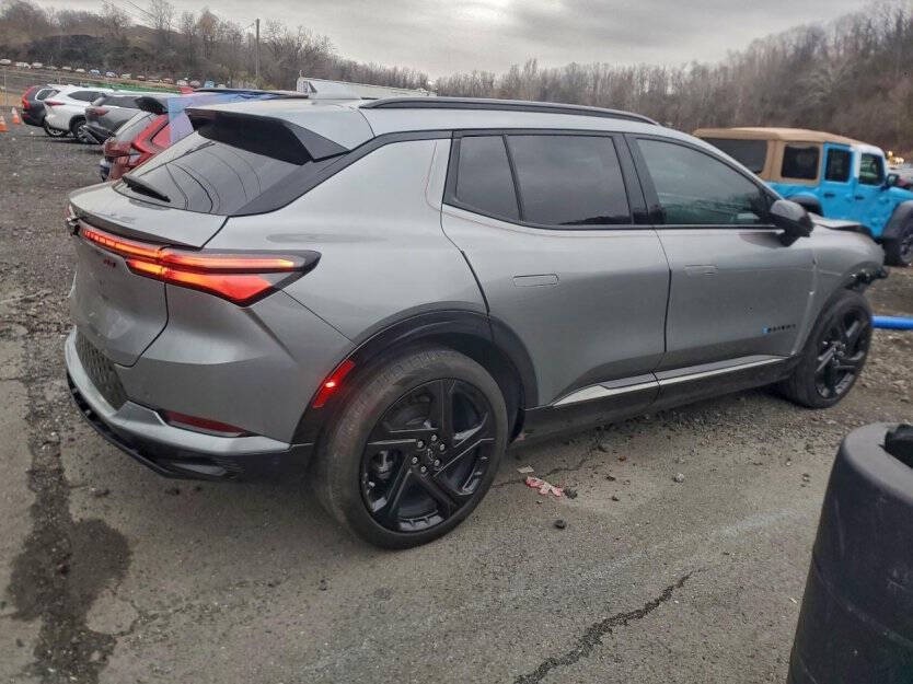 2024 Chevrolet Equinox Image 5