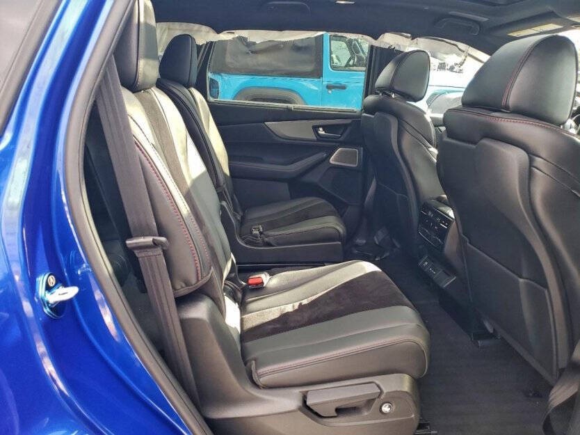 2025 Acura MDX Image 9