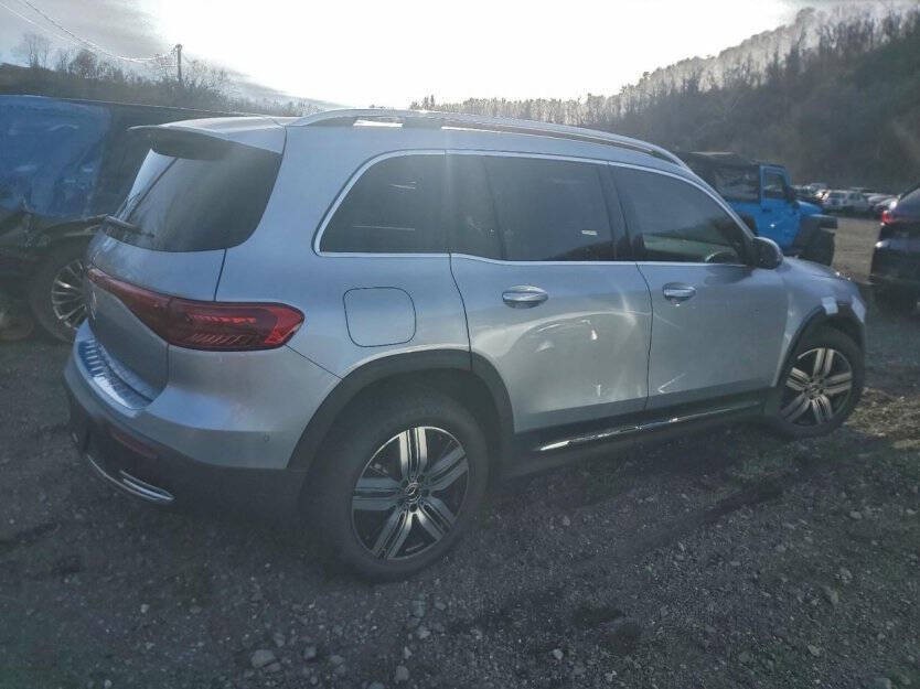 2025 Mercedes-Benz EQB Image 4