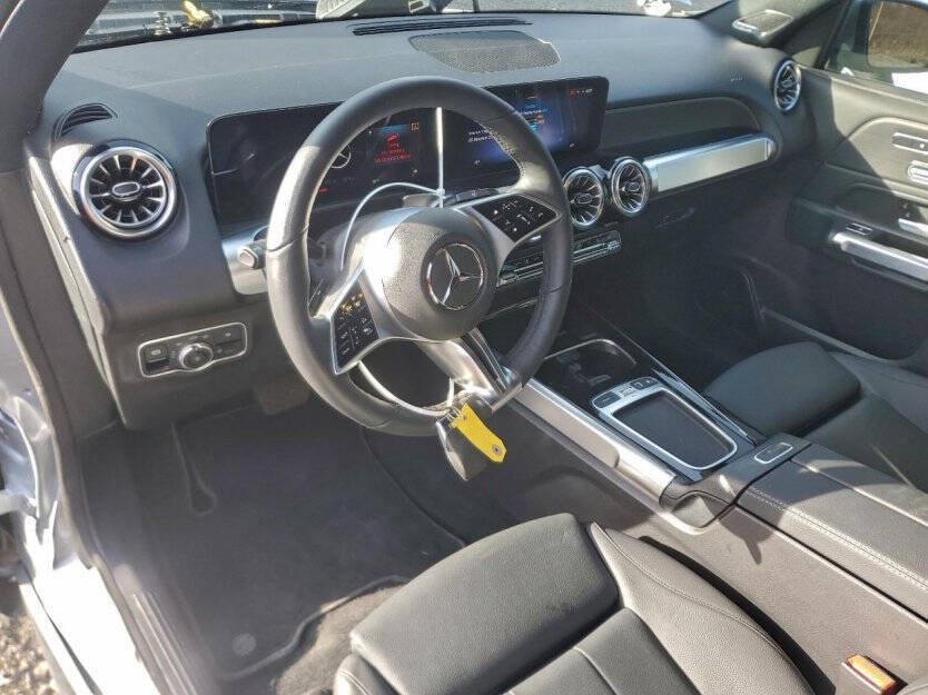 2025 Mercedes-Benz EQB Image 7