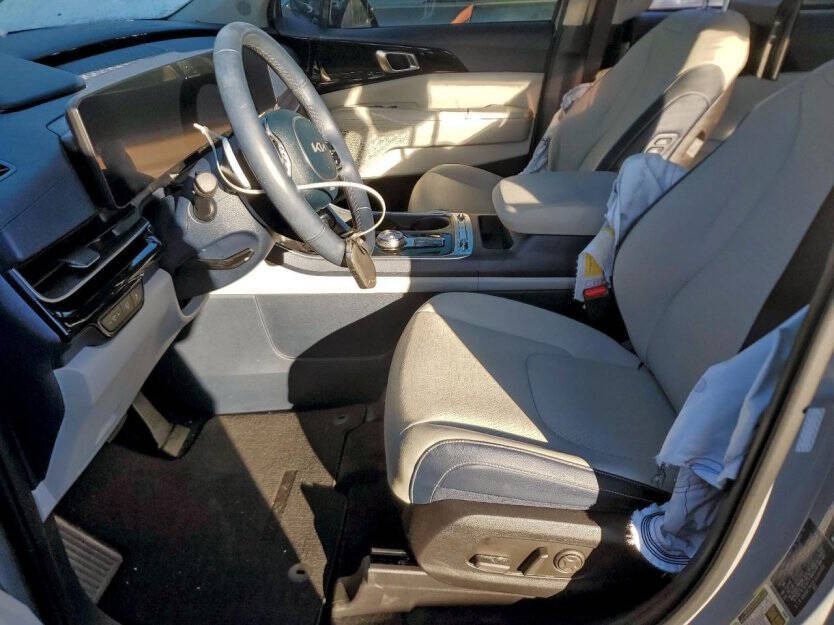 2025 Kia Carnival Hybrid Image 5