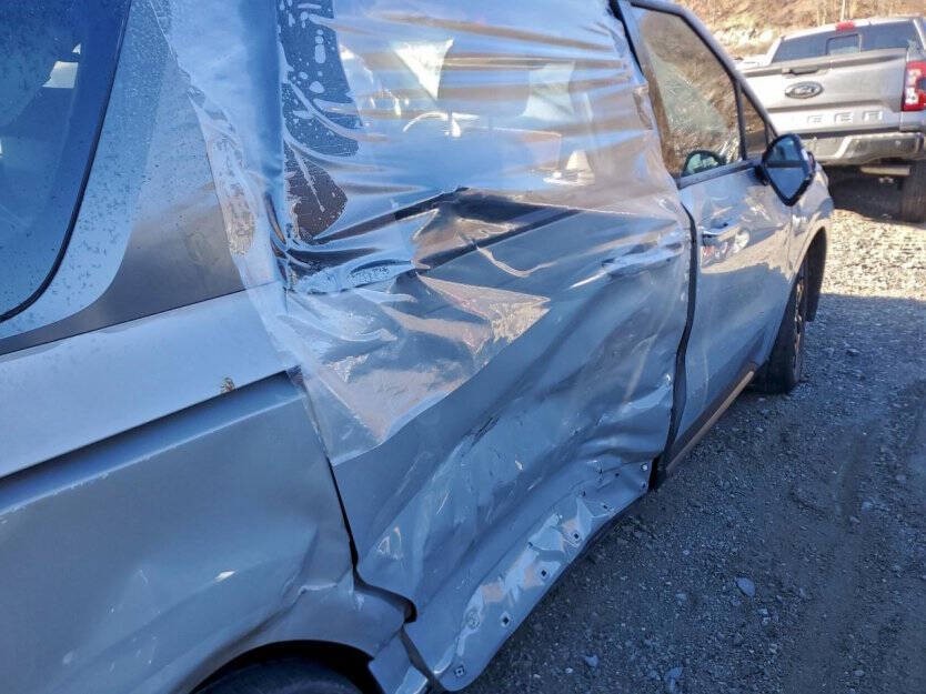 2025 Kia Carnival Hybrid Image 9