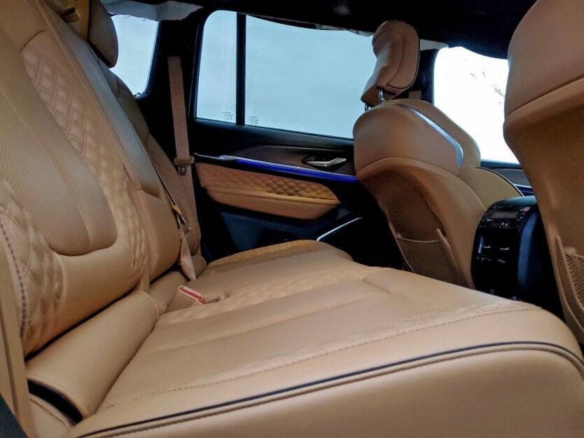 2022 Jeep Grand Cherokee Image 9