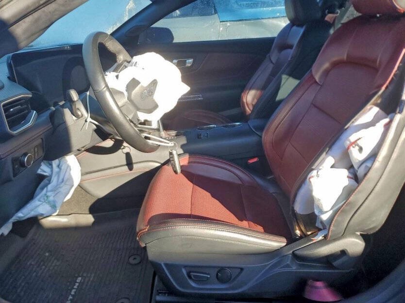 2024 Ford Mustang Image 6