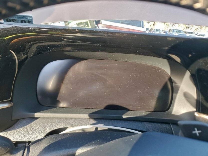 2025 Toyota Crown Signia Image 8