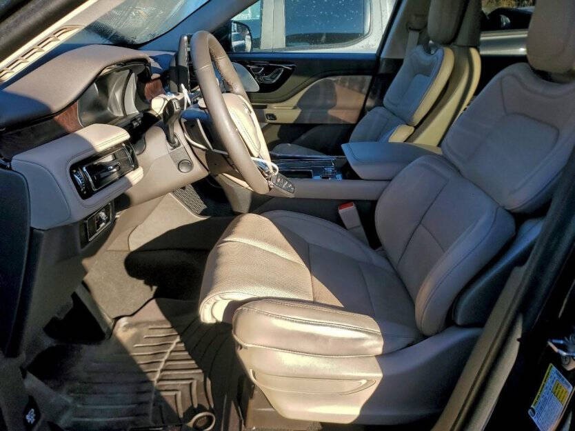 2023 Lincoln Aviator Image 6