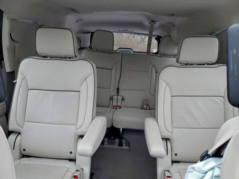 2024 GMC Yukon Image 7