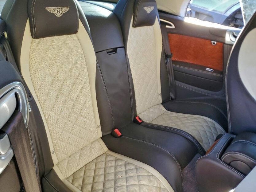 2016 Bentley Continental Image 6