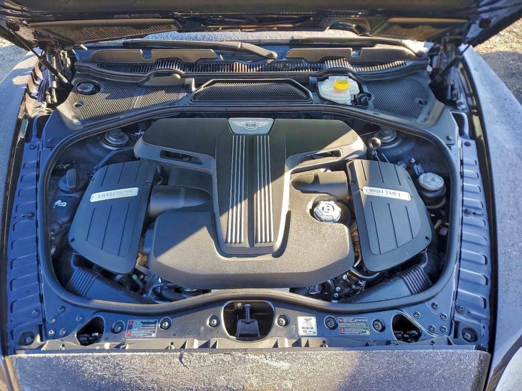 2016 Bentley Continental Image 9