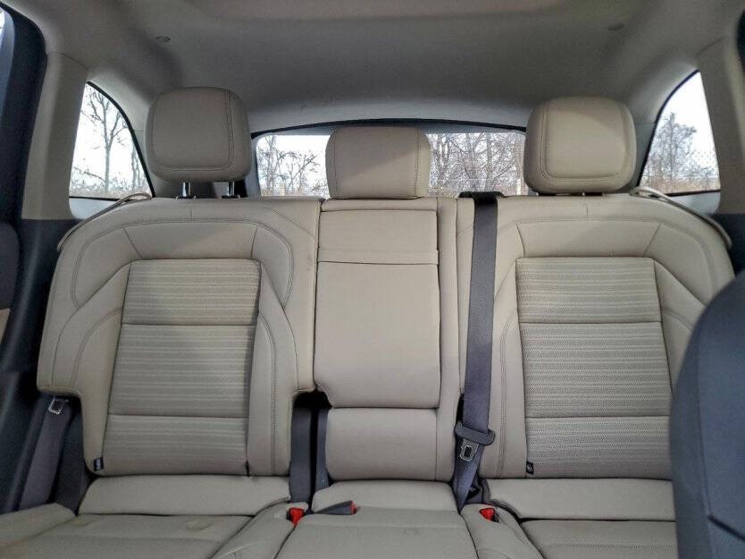 2024 Lincoln Nautilus Hybrid Image 7