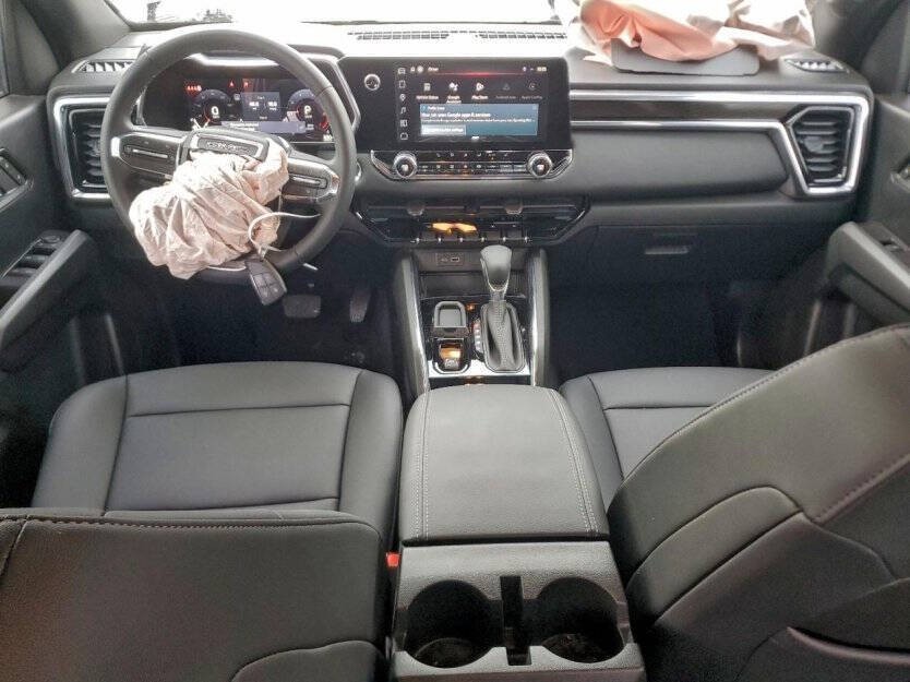 2025 GMC Canyon Image 7