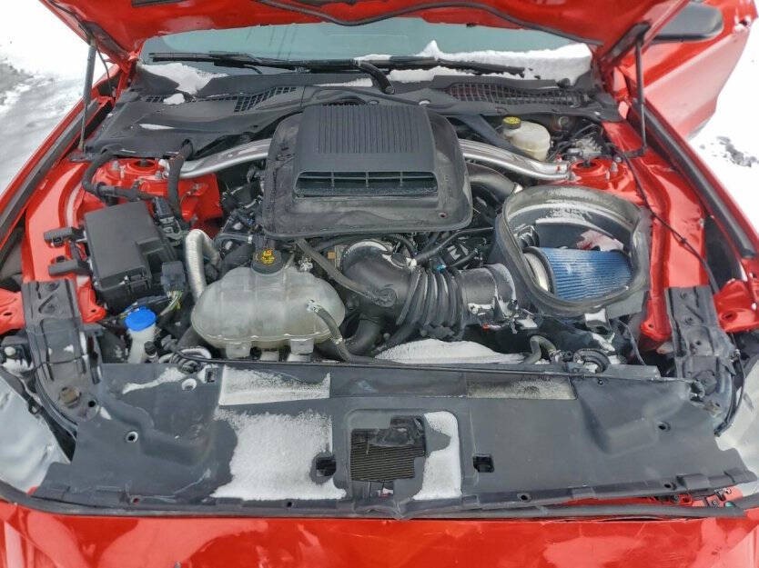 2021 Ford Mustang Image 9