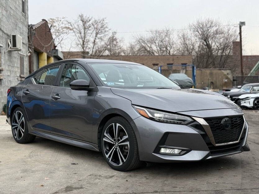 2022 Nissan Sentra Image 1