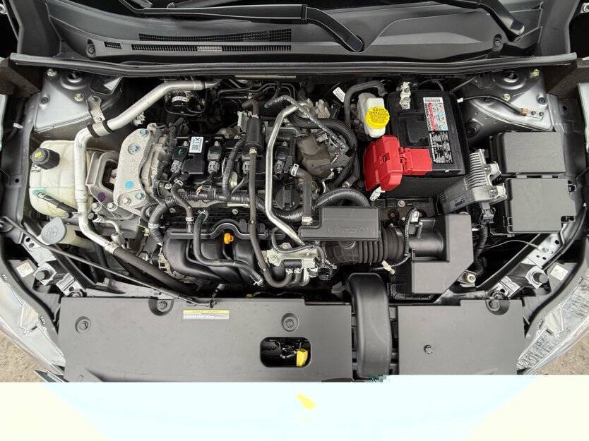 2022 Nissan Sentra Image 9