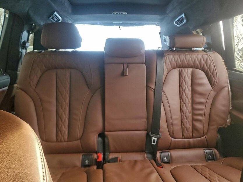 2026 BMW X7 Image 6