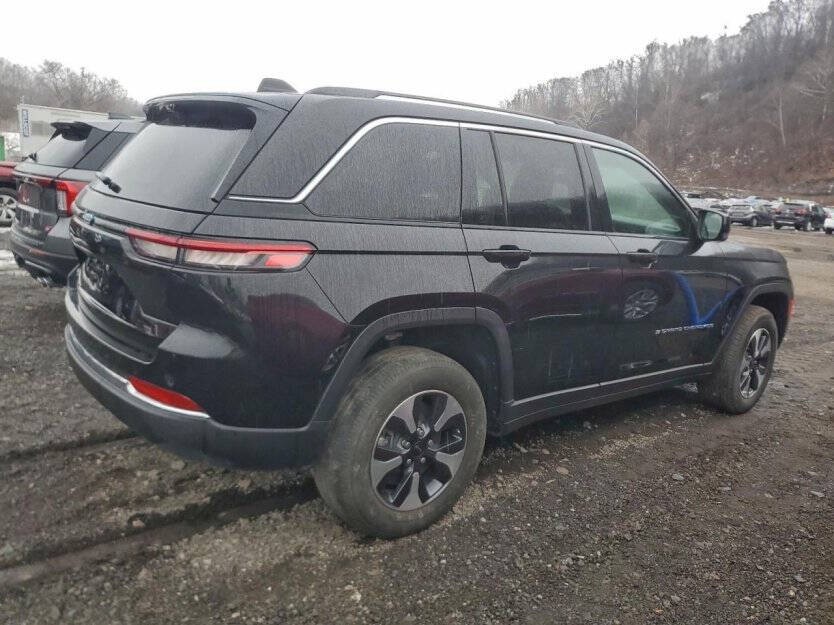 2023 Jeep Grand Cherokee Image 4