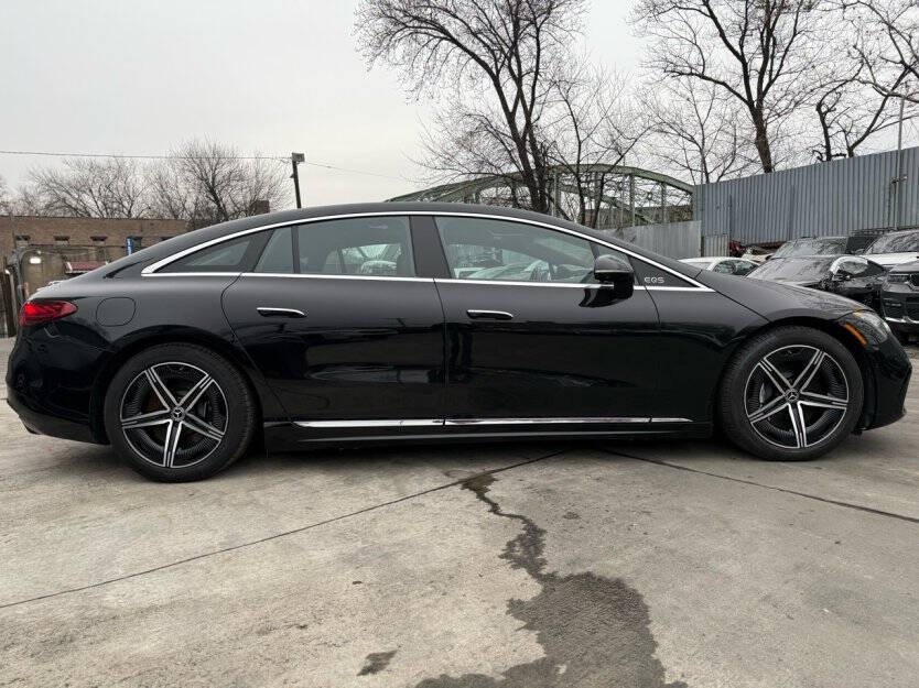 2023 Mercedes-Benz EQS Image 5