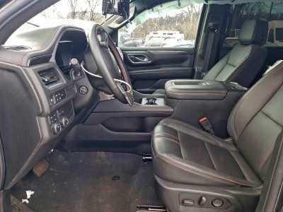 2023 Chevrolet Suburban Image 5