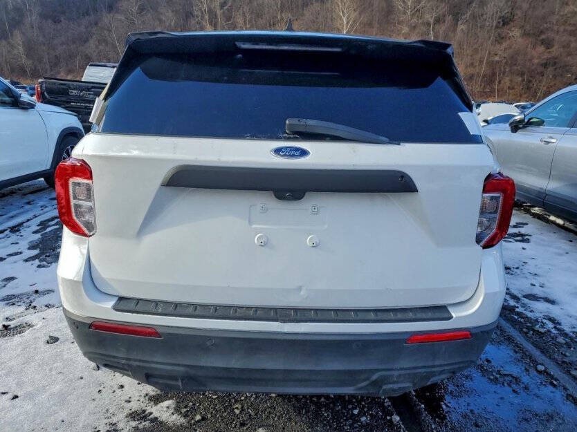 2023 Ford Explorer Image 4