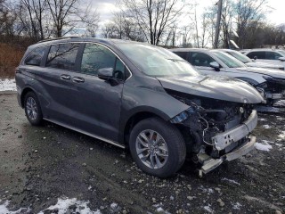 Image for 2025 Toyota Sienna XLE ID: 7105347