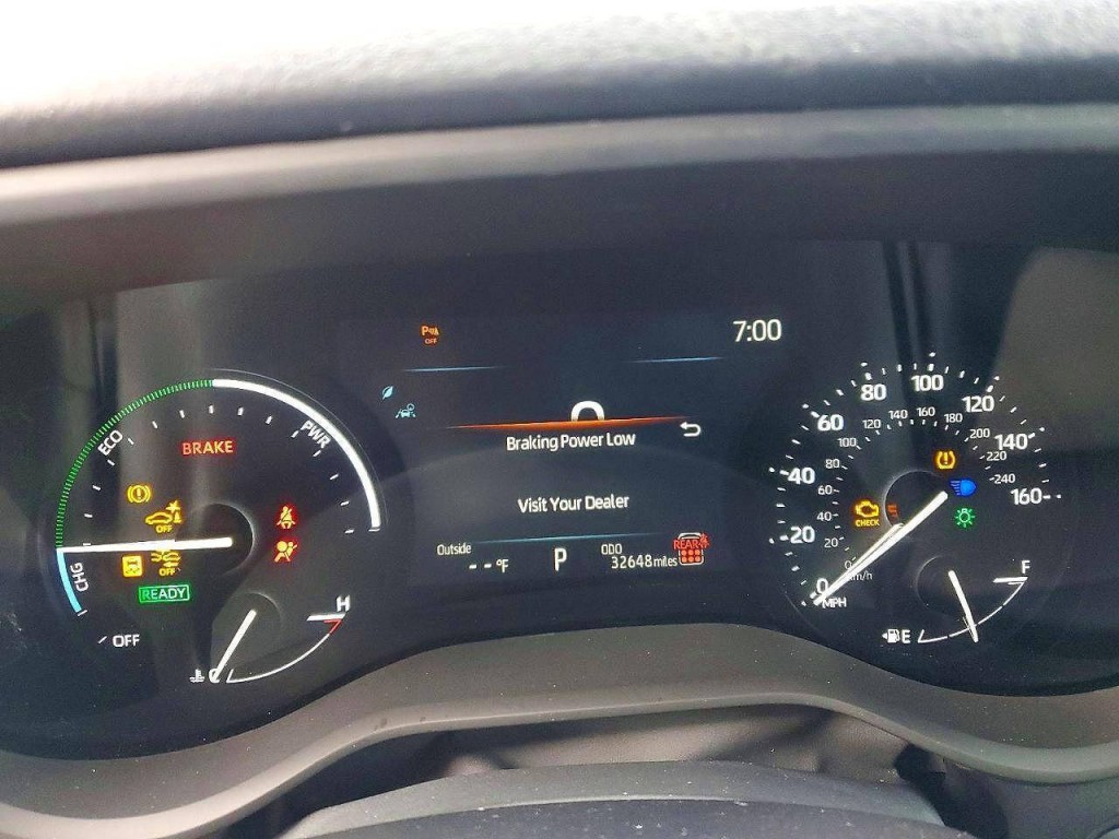2025 Toyota Sienna Image 8