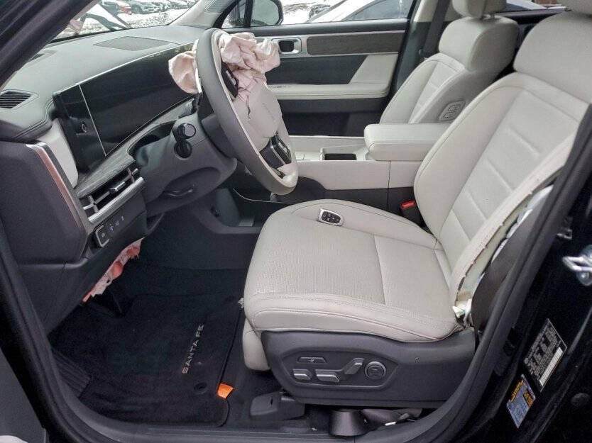 2025 Hyundai Santa Fe Image 6