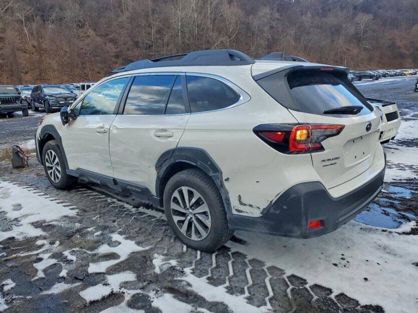 2025 Subaru Outback Image 3