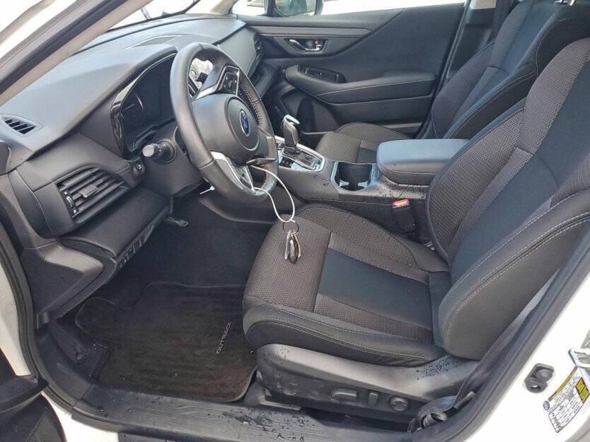 2025 Subaru Outback Image 5