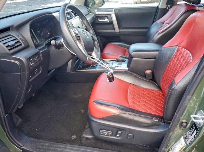 2021 Toyota 4Runner Image 5