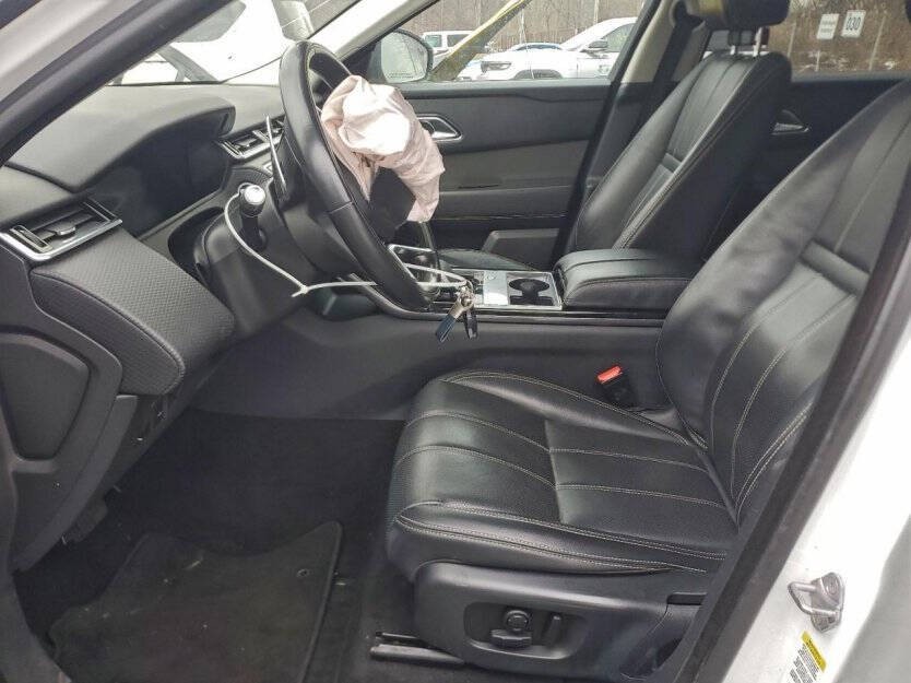 2021 Land Rover Range Rover Image 6