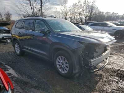 2024 Toyota Highlander Image 1