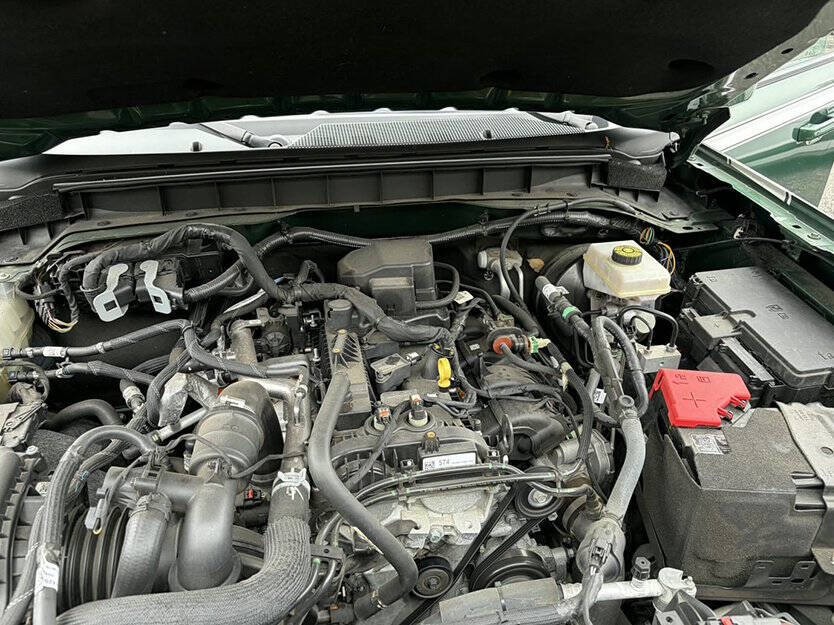 2022 Ford Bronco Image 9