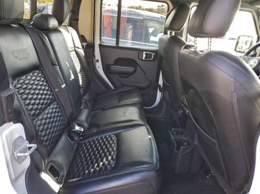 2022 Jeep Gladiator Image 6