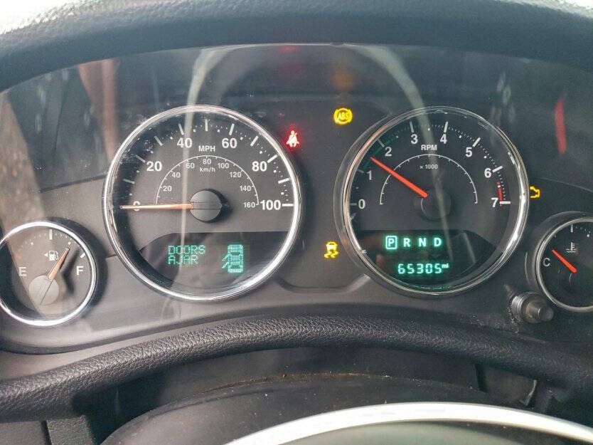 2015 Jeep Wrangler Unlimited Image 8