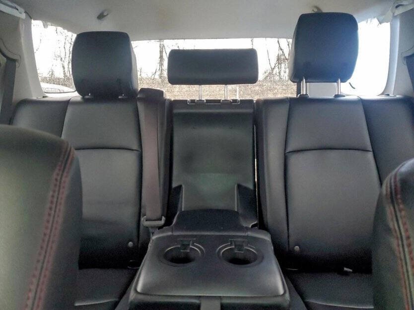 2023 Toyota 4Runner Image 6