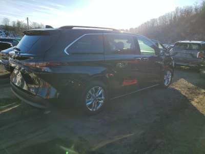 2025 Toyota Sienna Image 5