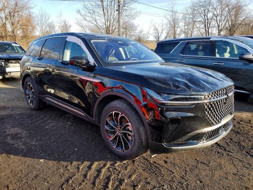 2025 Lincoln Nautilus Image 1