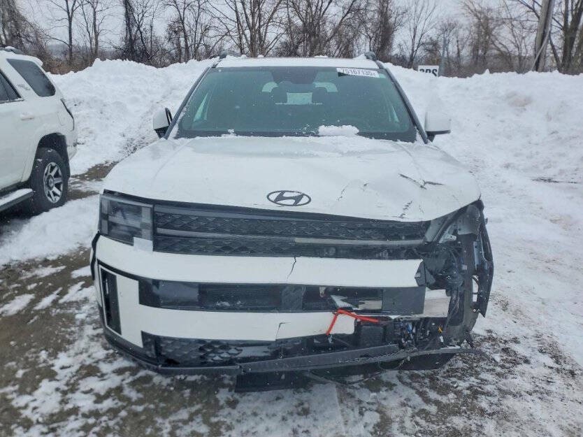 2025 Hyundai Santa Fe Image 2