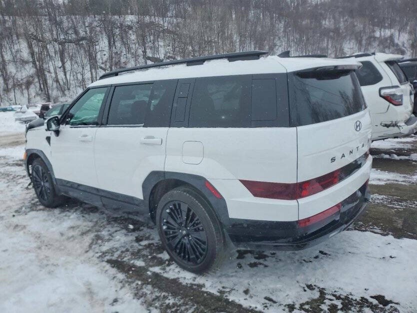 2025 Hyundai Santa Fe Image 4