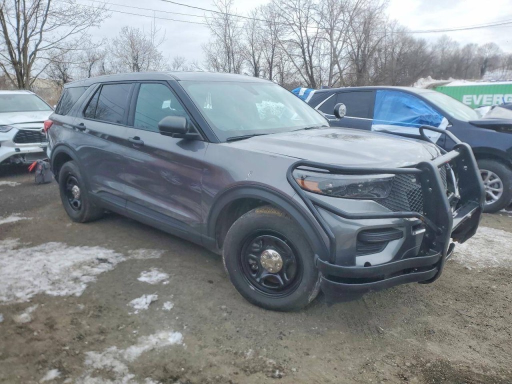 2023 Ford Explorer Image 1