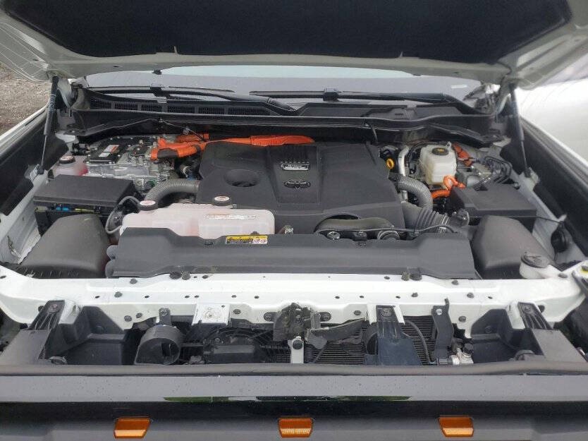 2024 Toyota Tundra Image 9