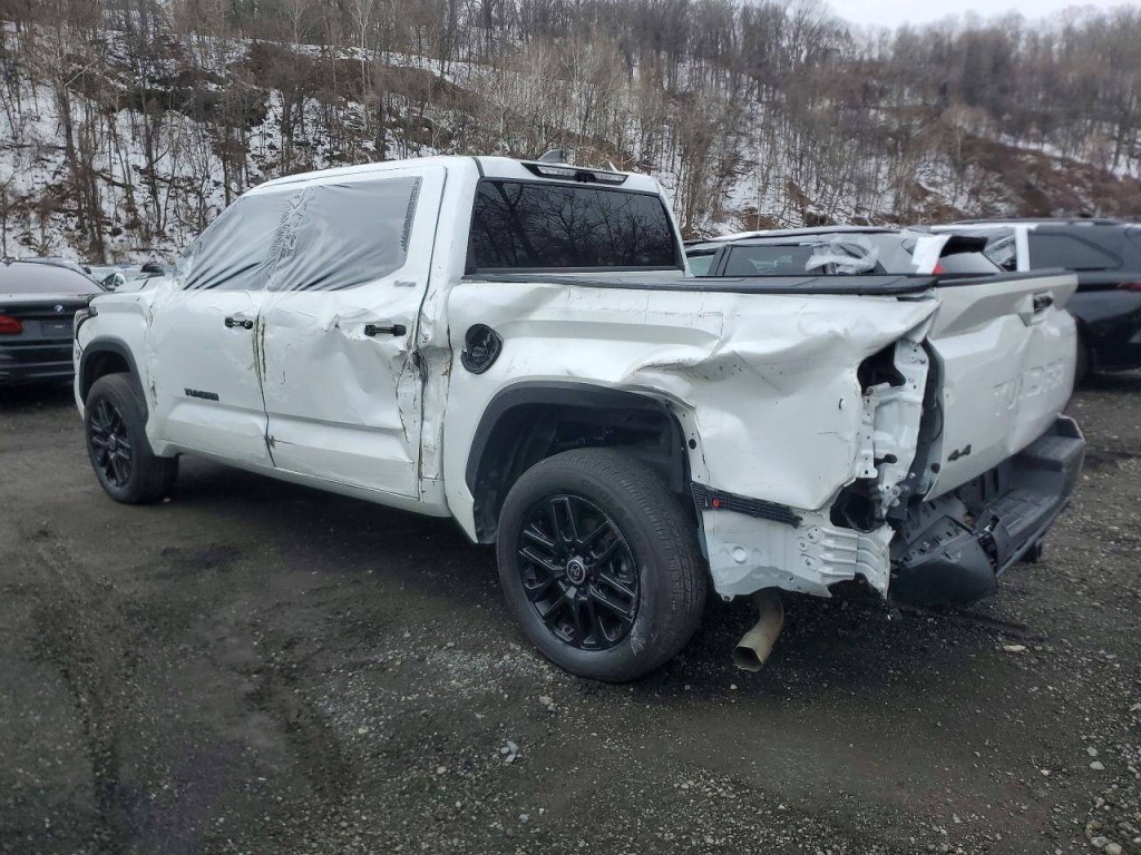 2024 Toyota Tundra Image 3