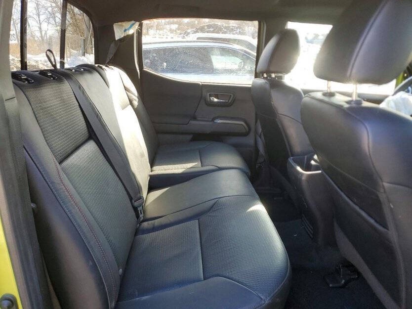 2022 Toyota Tacoma Image 7